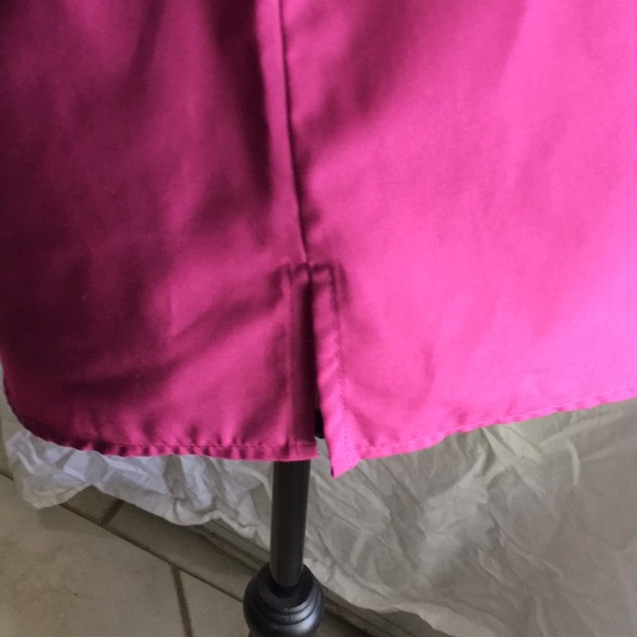 Button down blouse. - Picture 4 of 5